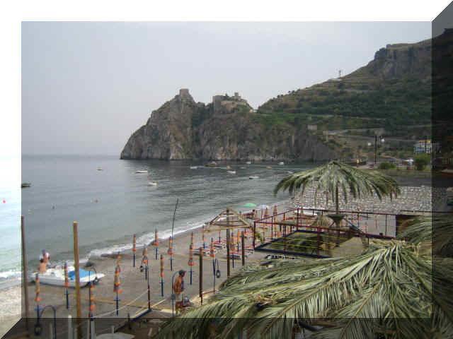 B&B La Grotta Sant'Alessio Siculo Exterior photo